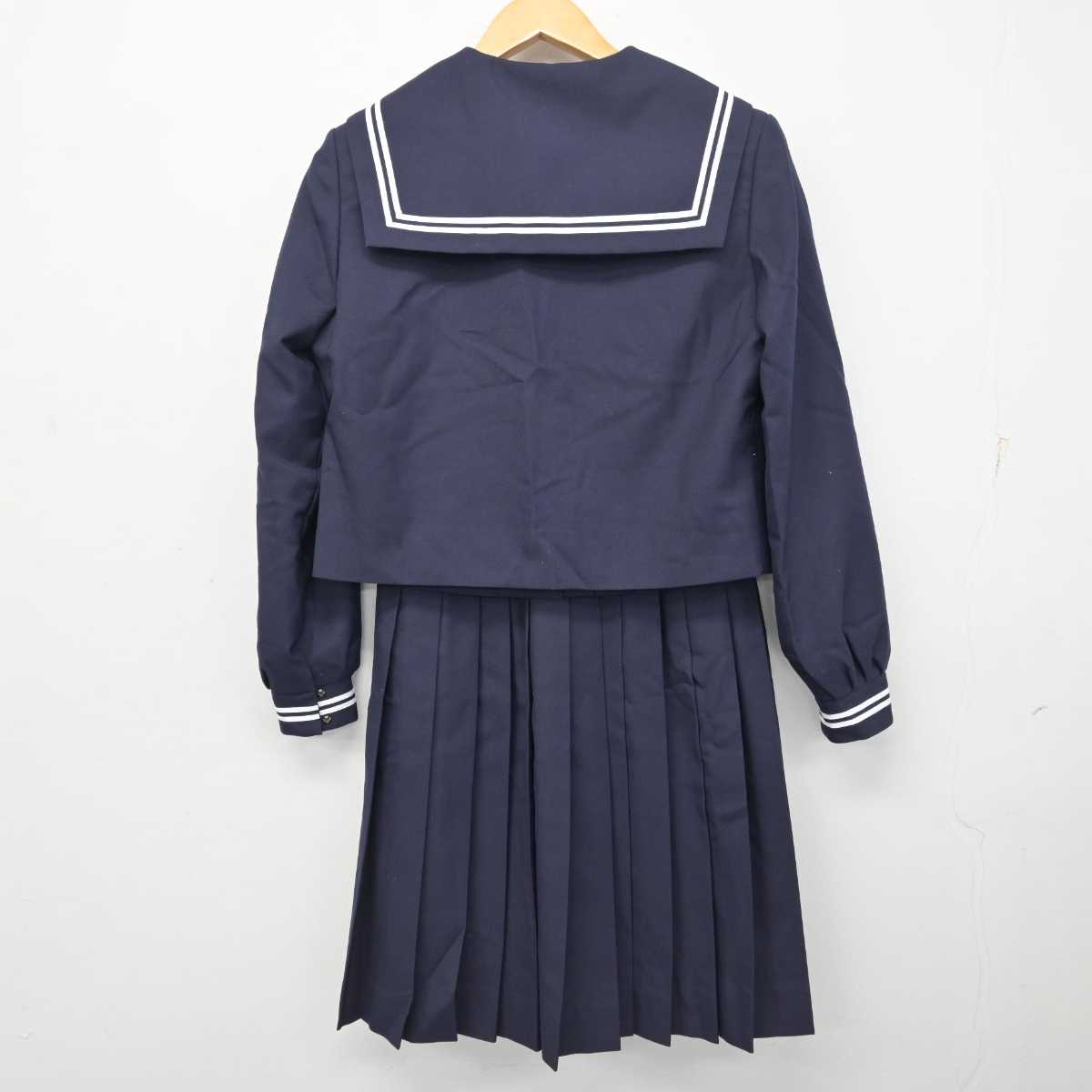 【中古】青森県 五所川原第三中学校 女子制服 3点 (セーラー服・スカート) sf078884