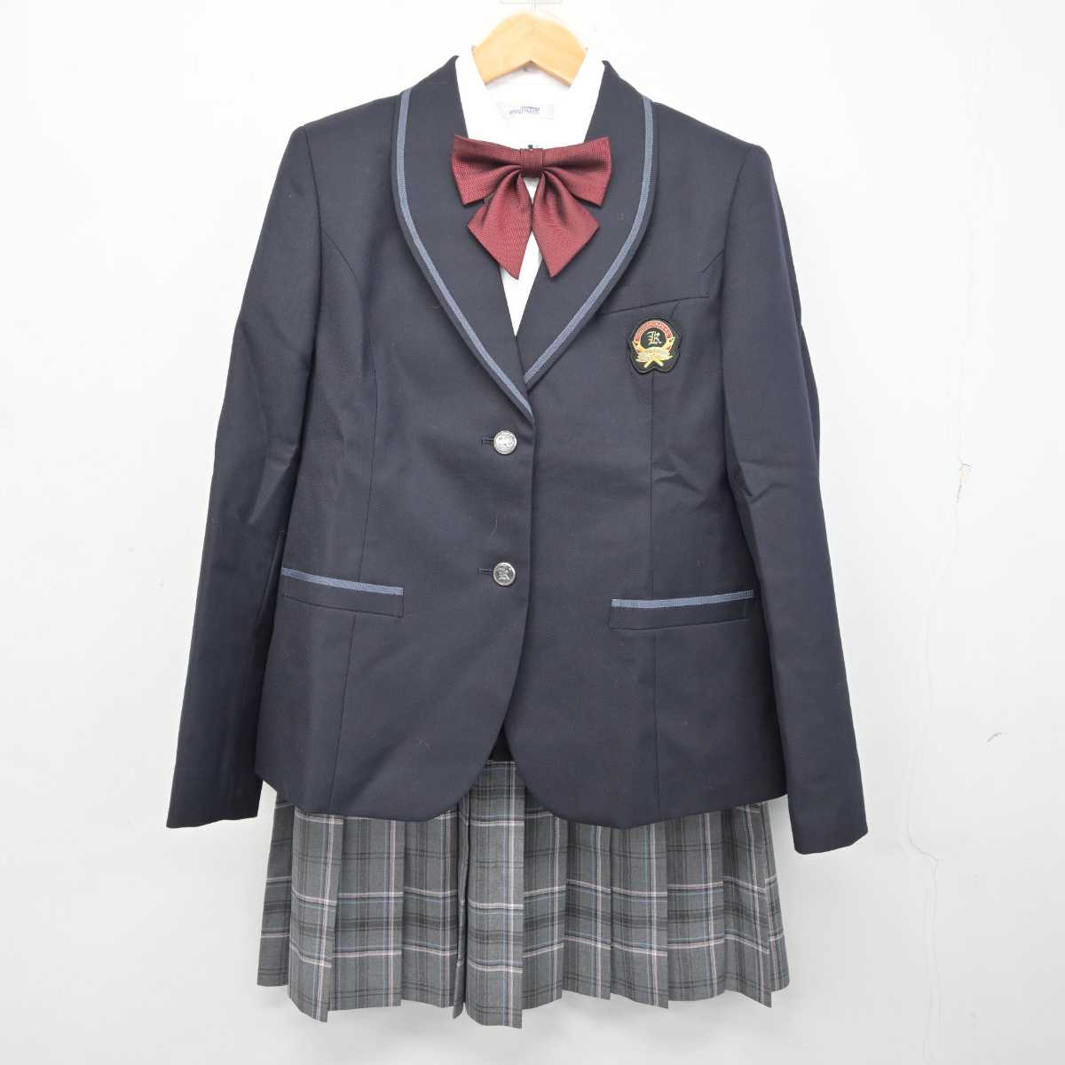 【中古】秋田県 国学館高等学校 女子制服 4点 (ブレザー・シャツ・スカート) sf078977