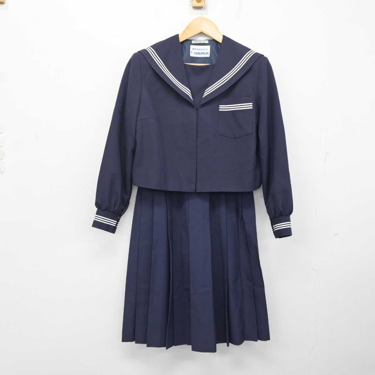 【中古】静岡県 笠井中学校 女子制服 2点 (セーラー服・スカート) sf079016