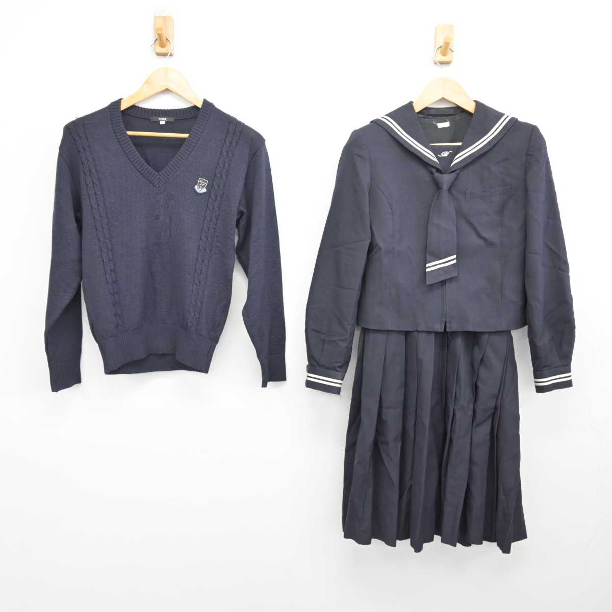 【中古】埼玉県 星野学園中学校 女子制服 4点 (セーラー服・ニット・スカート) sf079071