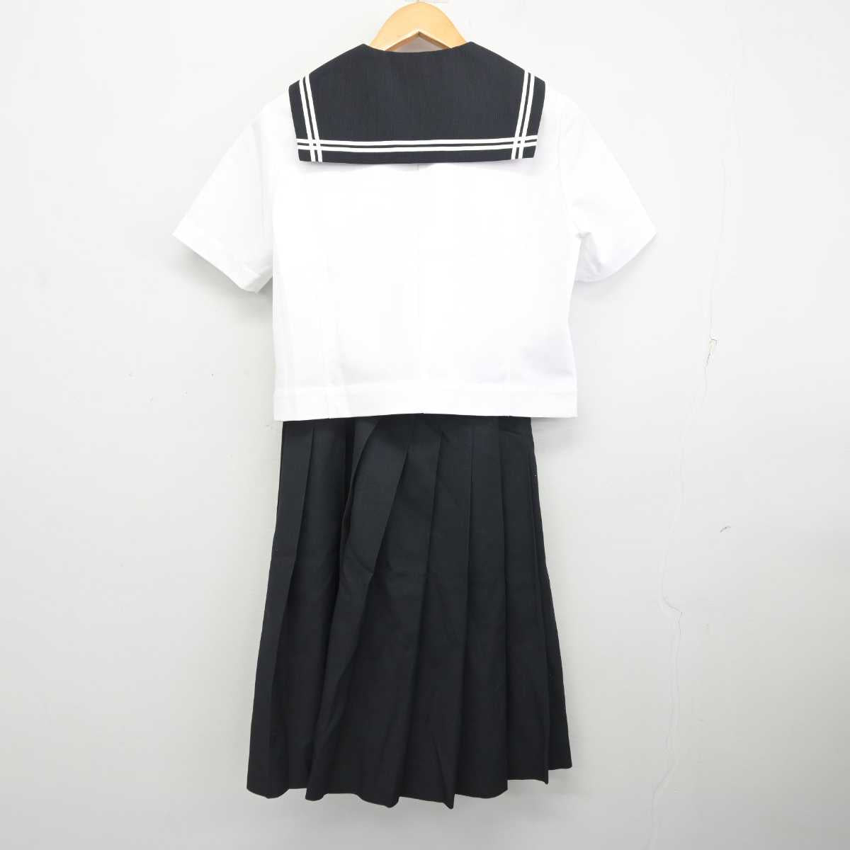 【中古】埼玉県 星野学園中学校 女子制服 4点 (セーラー服・セーラー服・スカート) sf079072