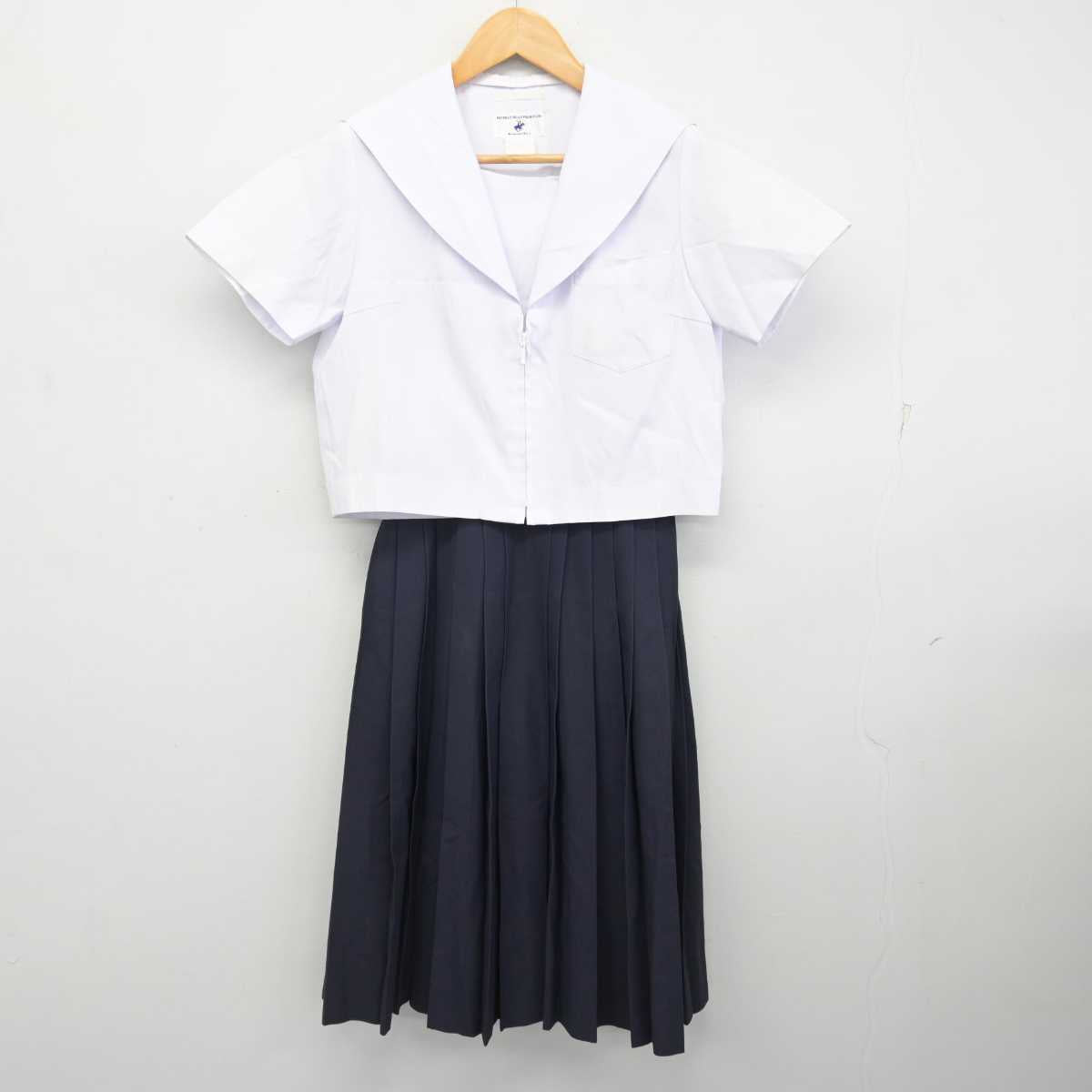 【中古】愛知県 味岡中学校 女子制服 2点 (セーラー服・スカート) sf079076