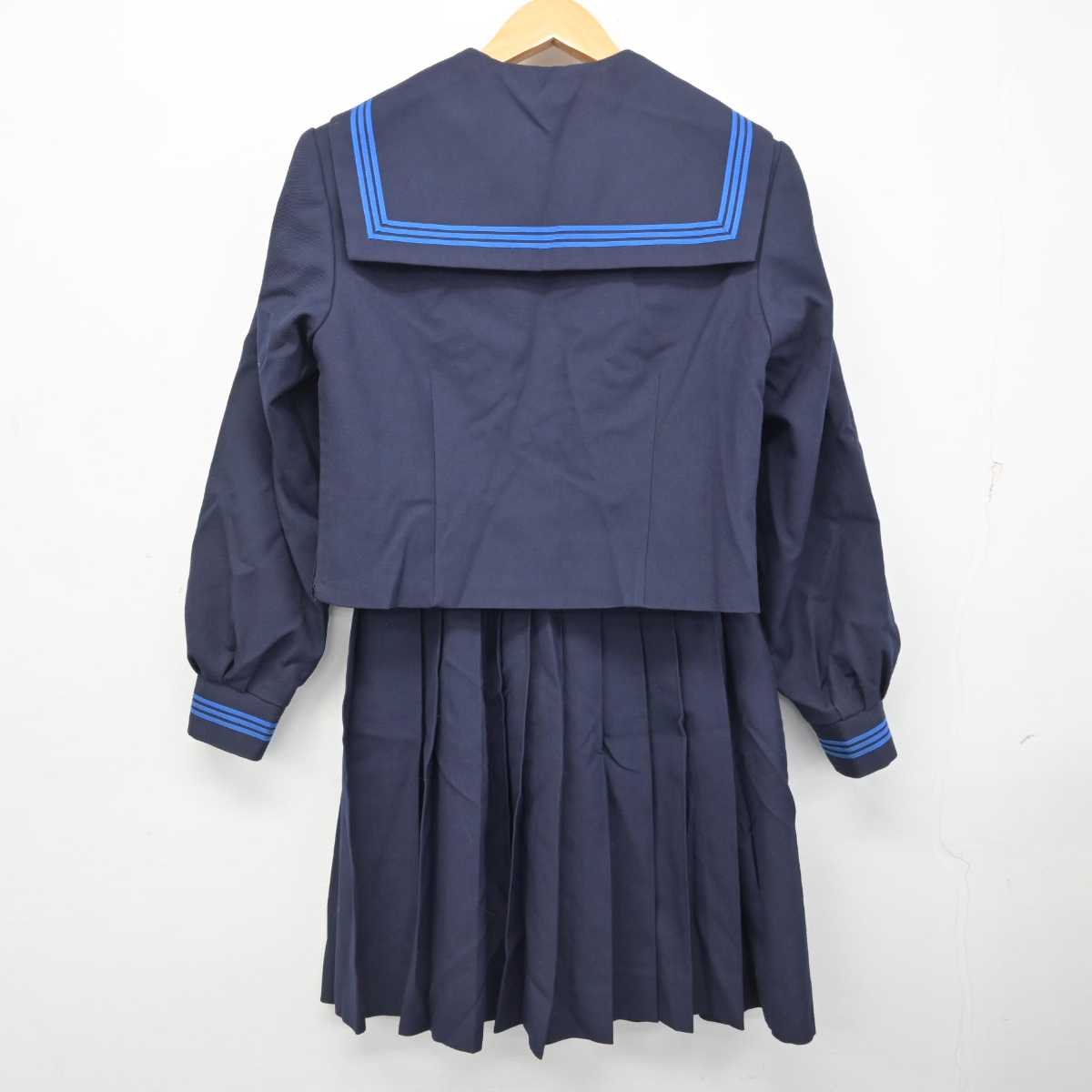 【中古】茨城県 鹿嶋市立大野中学校 女子制服 3点 (セーラー服・スカート) sf079150