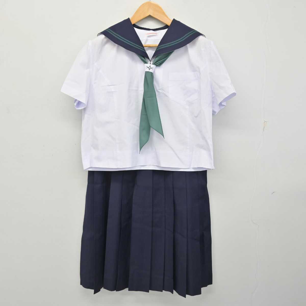 【中古】東京都 二松學舍大学附属高等学校 女子制服 3点 (セーラー服・スカート) sf079157