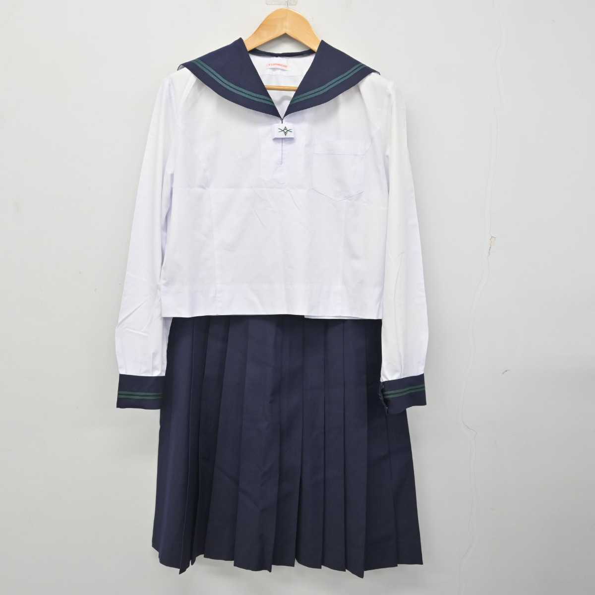 【中古】東京都 二松學舍大学附属高等学校 女子制服 3点 (セーラー服・スカート) sf079158