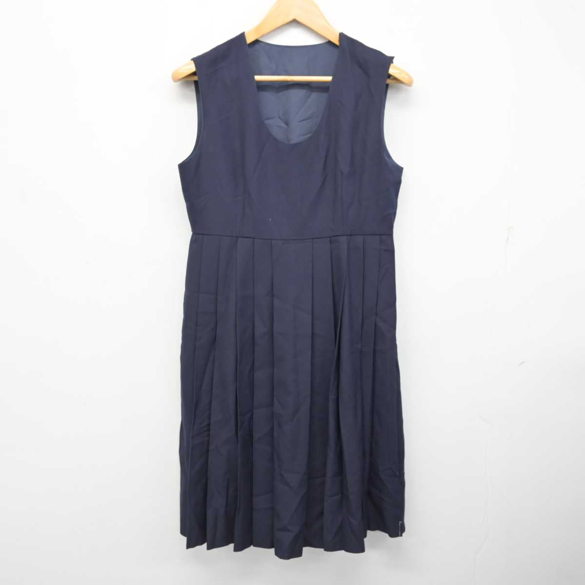 【中古】熊本県 八代白百合学園高等学校 女子制服 3点 (セーラー服・ジャンパースカート) sf079167