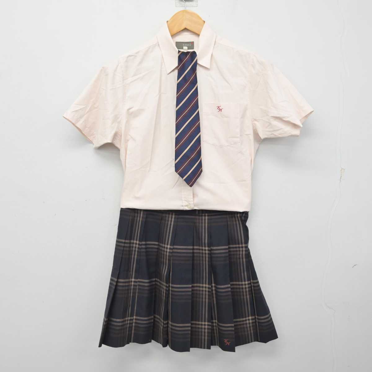 【中古】千葉県 柏の葉高等学校 女子制服 3点 (シャツ・スカート) sf079182