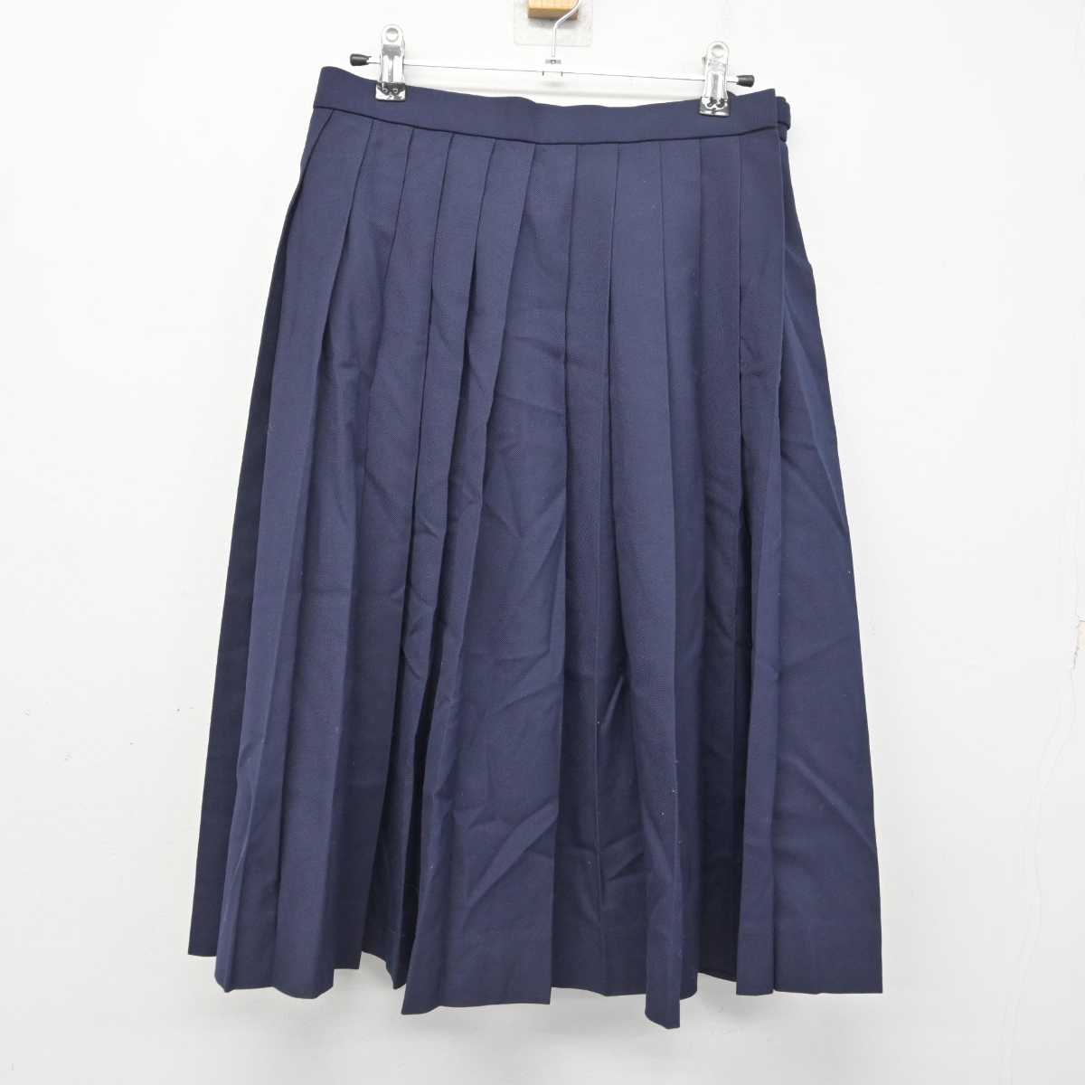 【中古】青森県 是川中学校 女子制服 3点 (セーラー服・スカート) sf079183