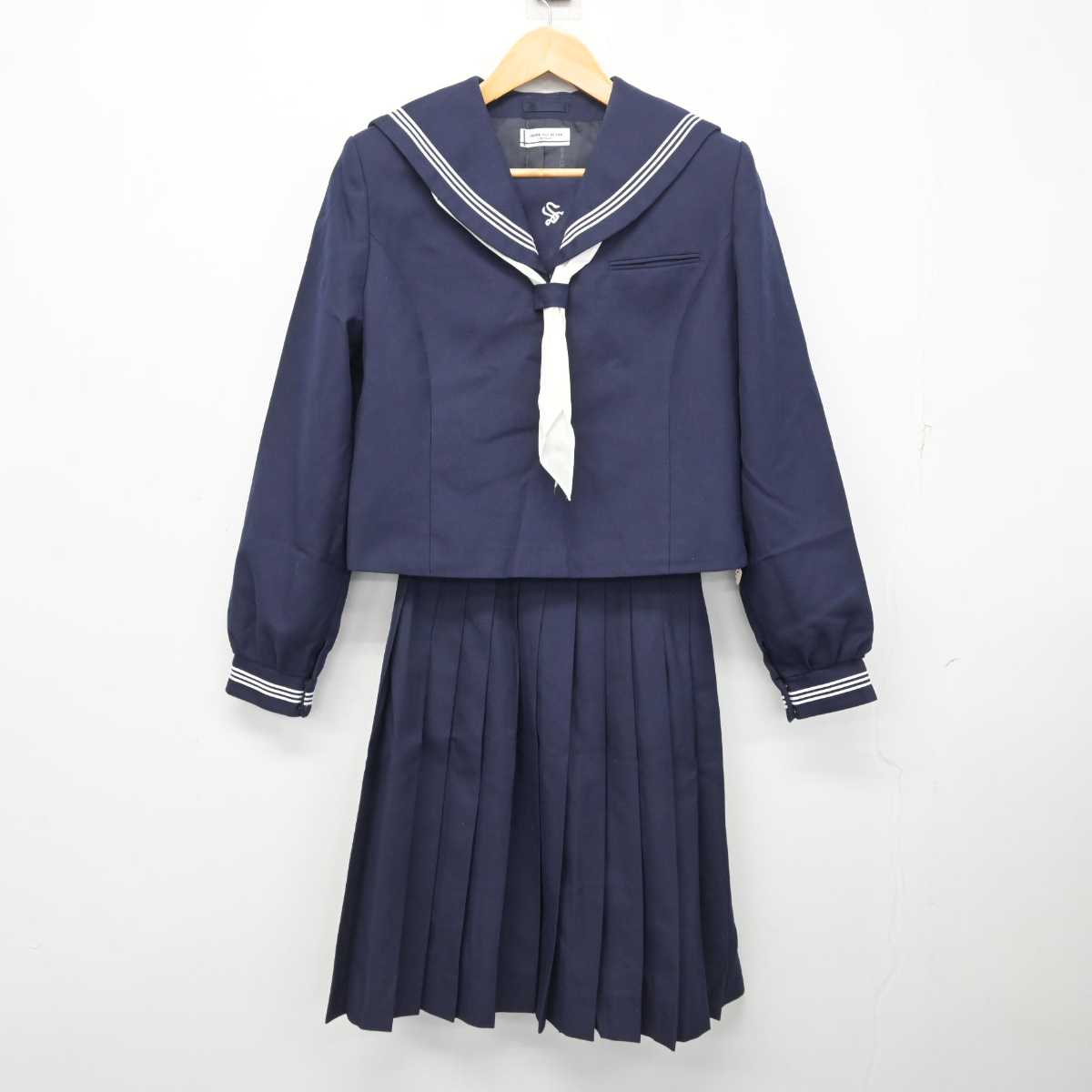 【中古】神奈川県 湘光中学校 女子制服 3点 (セーラー服・スカート) sf079189