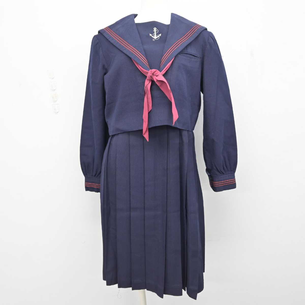 【中古】福岡県 福岡女学院高等学校 女子制服 4点 (セーラー服・ジャンパースカート) sf079239