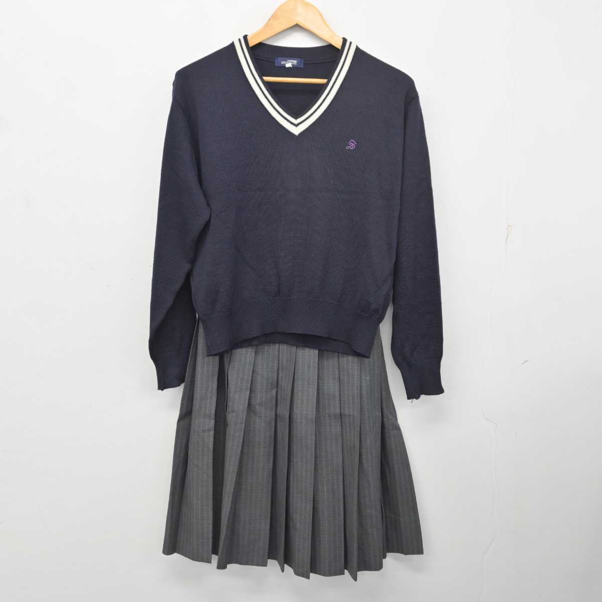 【中古】東京都 石神井東中学校 女子制服 3点 (ブレザー・ニット・スカート) sf079318