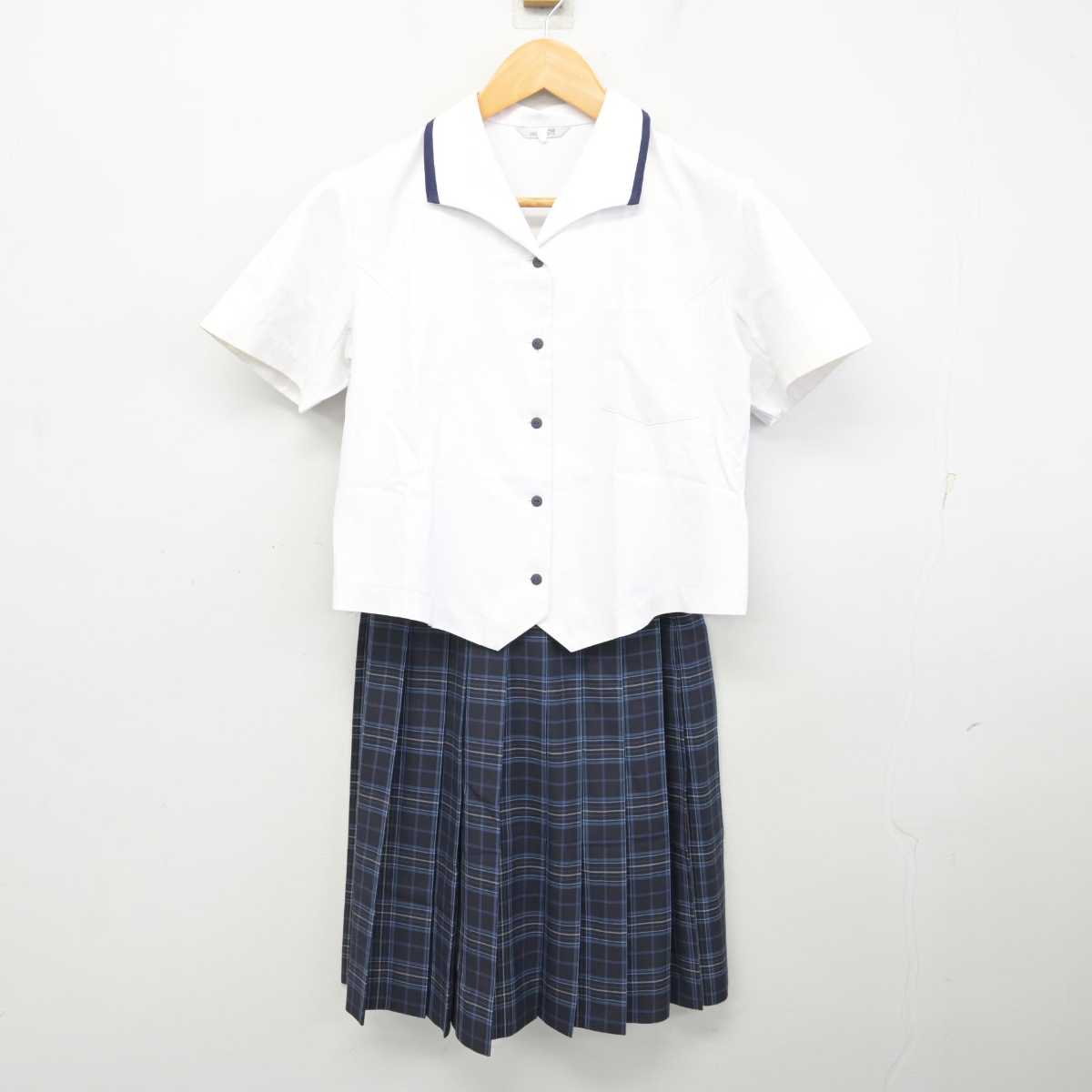 【中古】愛媛県 三津浜中学校 女子制服 2点 (ブラウス・スカート) sf079363