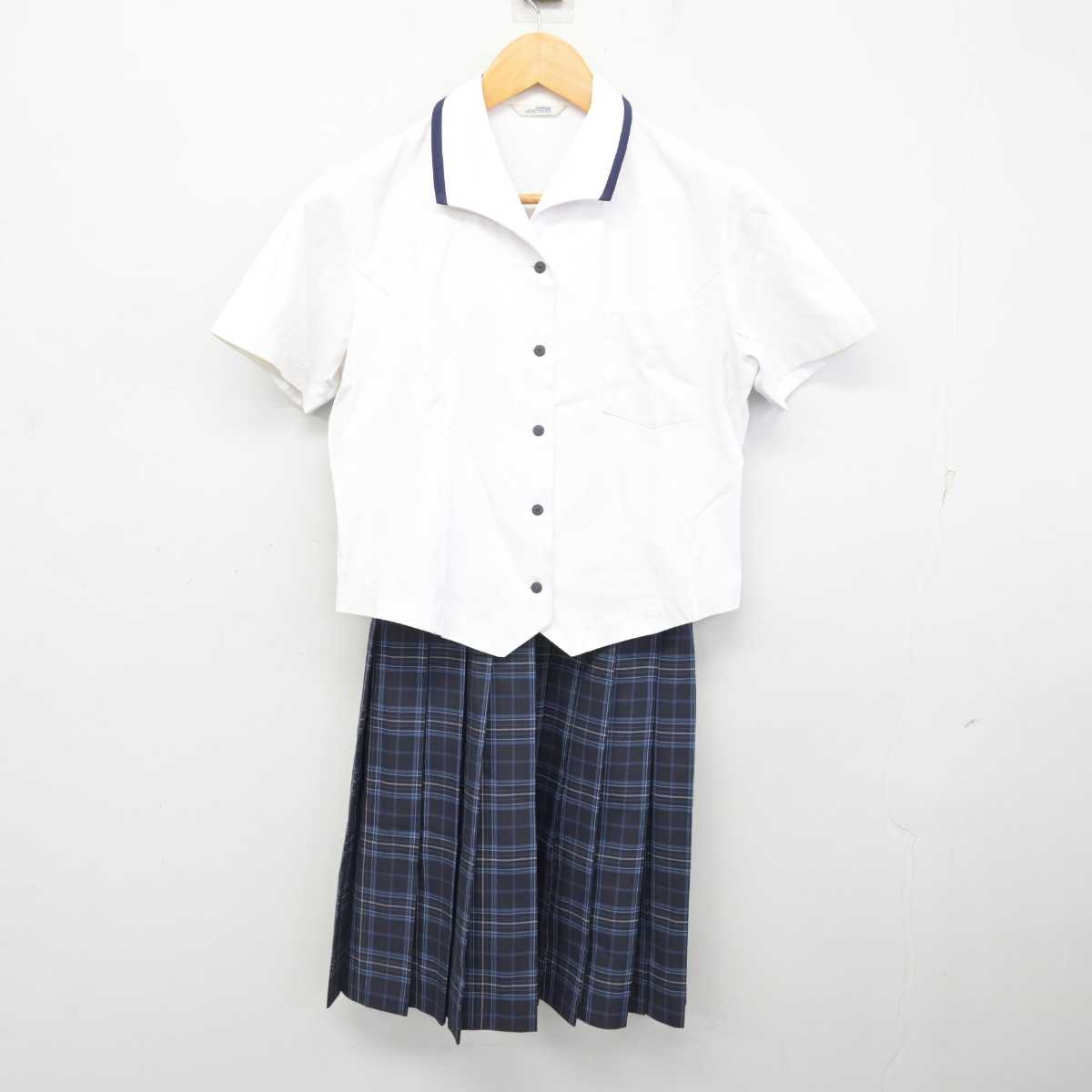 【中古】愛媛県 三津浜中学校 女子制服 2点 (ブラウス・スカート) sf079364