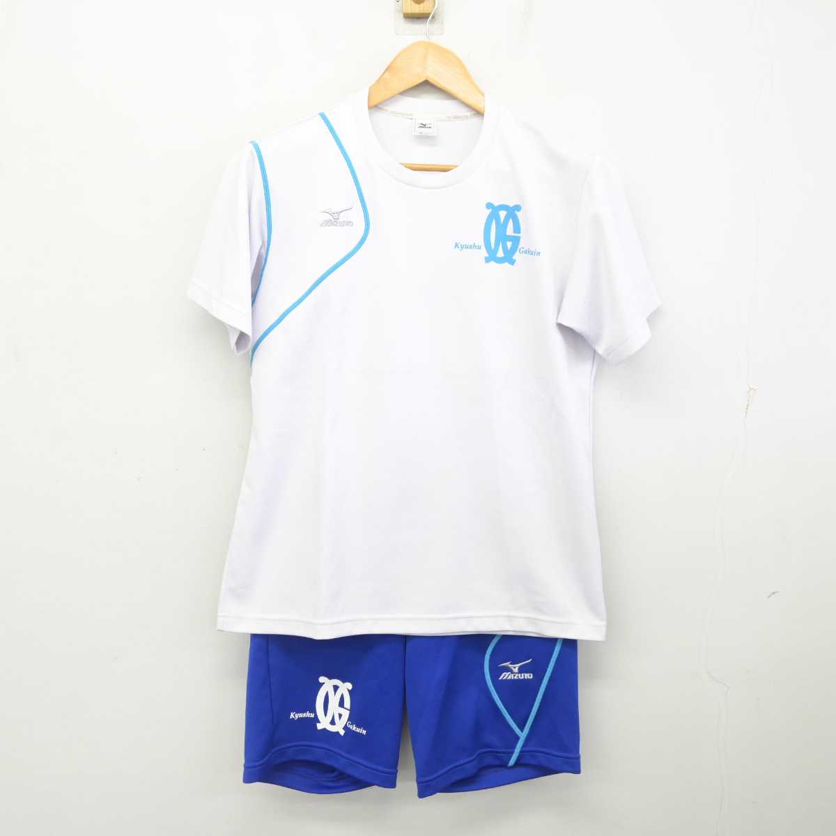 【中古】熊本県 九州学院高等学校 女子制服 2点 (体操服 上・体操服 下) sf079383