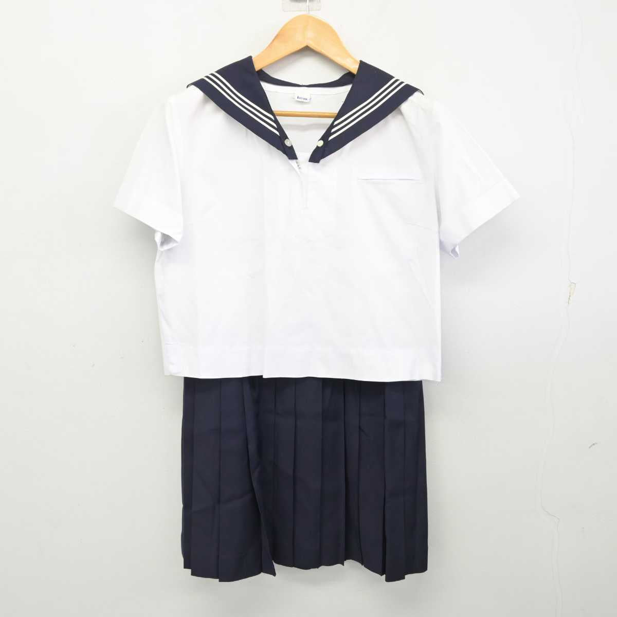 【中古】東京都 成蹊中学・高等学校 女子制服 2点 (セーラー服・スカート) sf079401