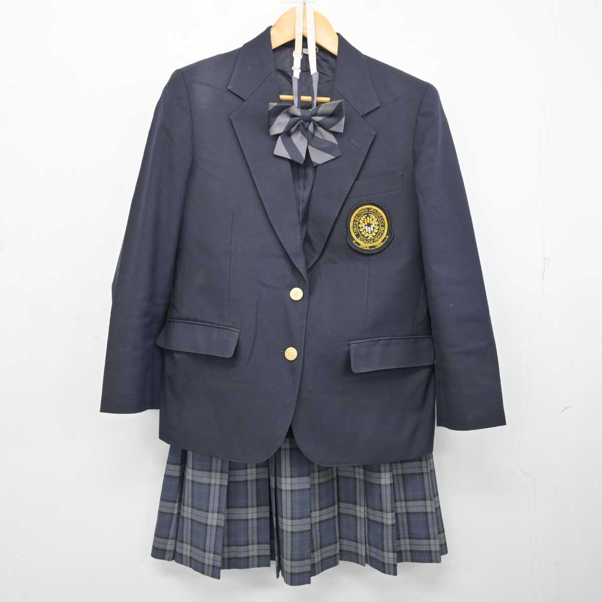 【中古】東京都 東京成徳大学高等学校 女子制服 4点 (ブレザー・ニット・スカート) sf079498