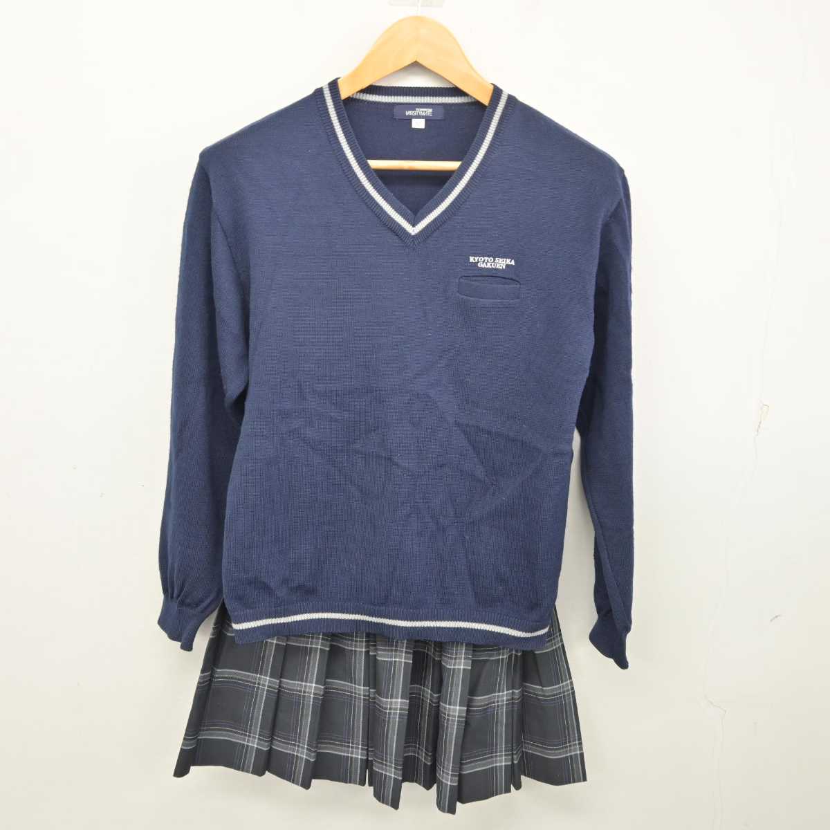 【中古】京都府 京都精華学園高等学校 女子制服 4点 (ブレザー・ニット・スカート) sf079540