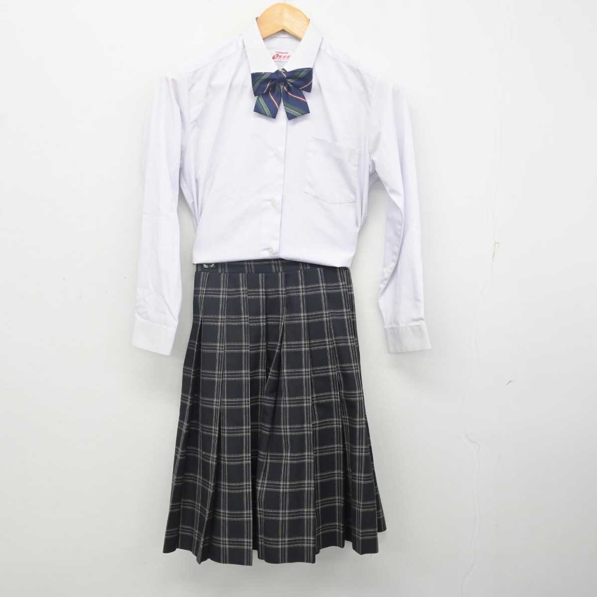 【中古】東京都 志村第四中学校 女子制服 4点 (シャツ・スカート・スカート) sf079691