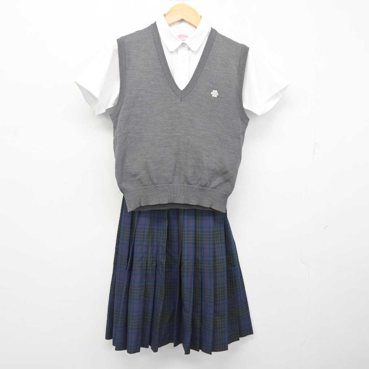 【中古】東京都 江戸川女子中学校 女子制服 3点 (ニットベスト・シャツ・スカート) sf079693