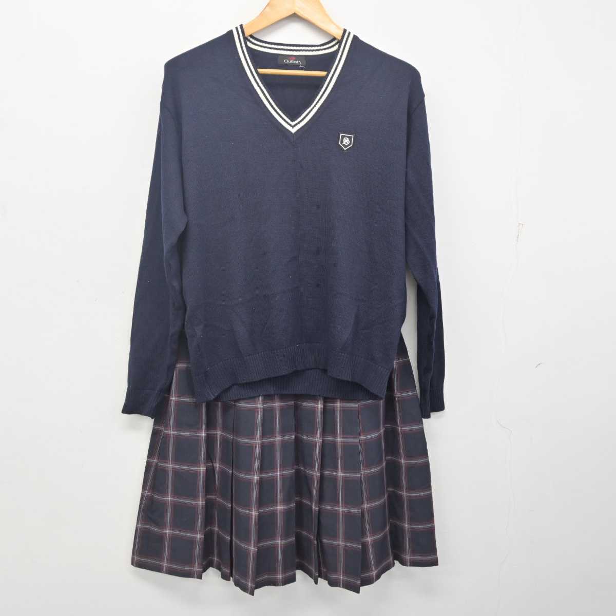 【中古】広島県 清水ヶ丘高等学校 女子制服 3点 (ニット・ニットベスト・スカート) sf079695