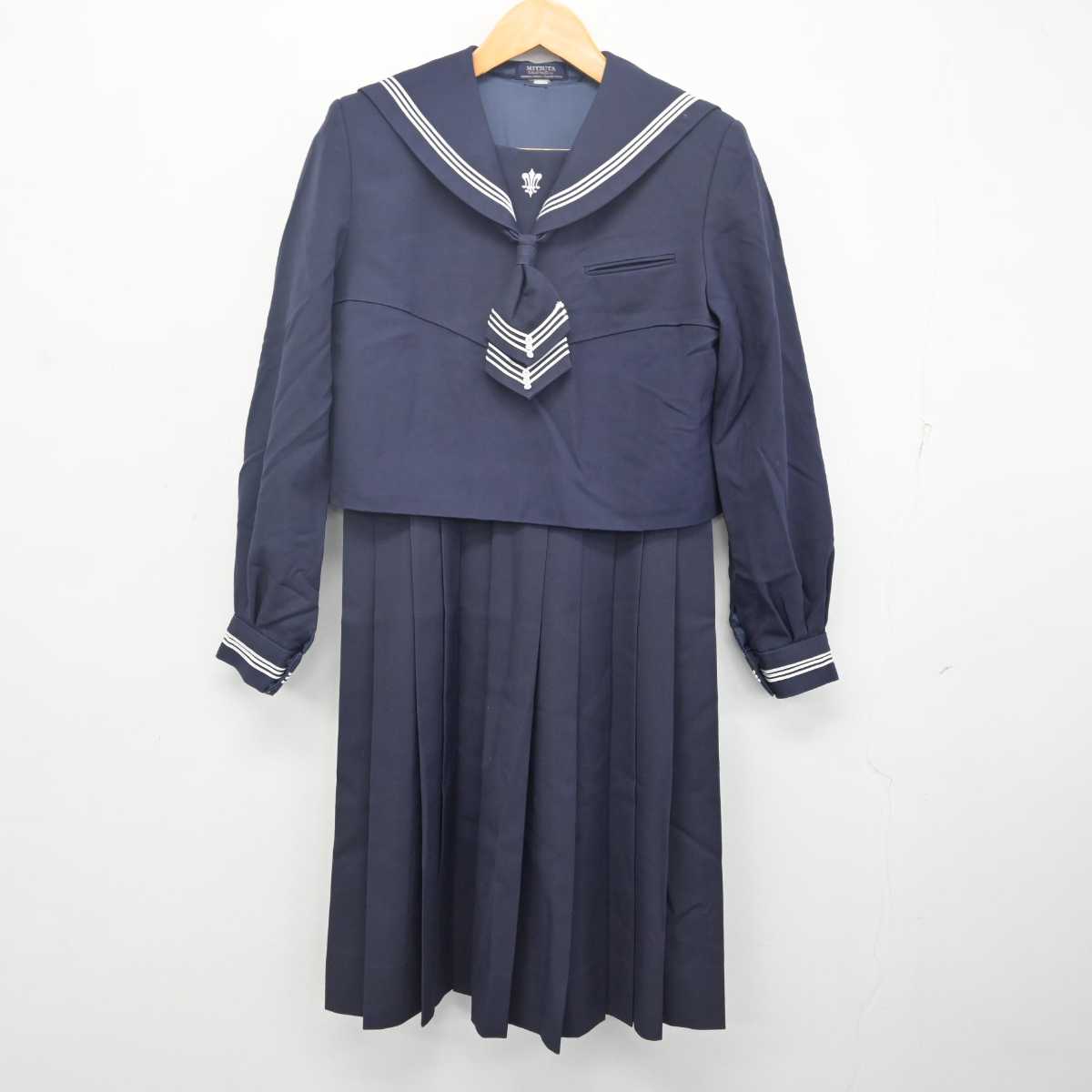 【中古】熊本県 八代白百合学園高等学校 女子制服 3点 (セーラー服・ジャンパースカート) sf079710