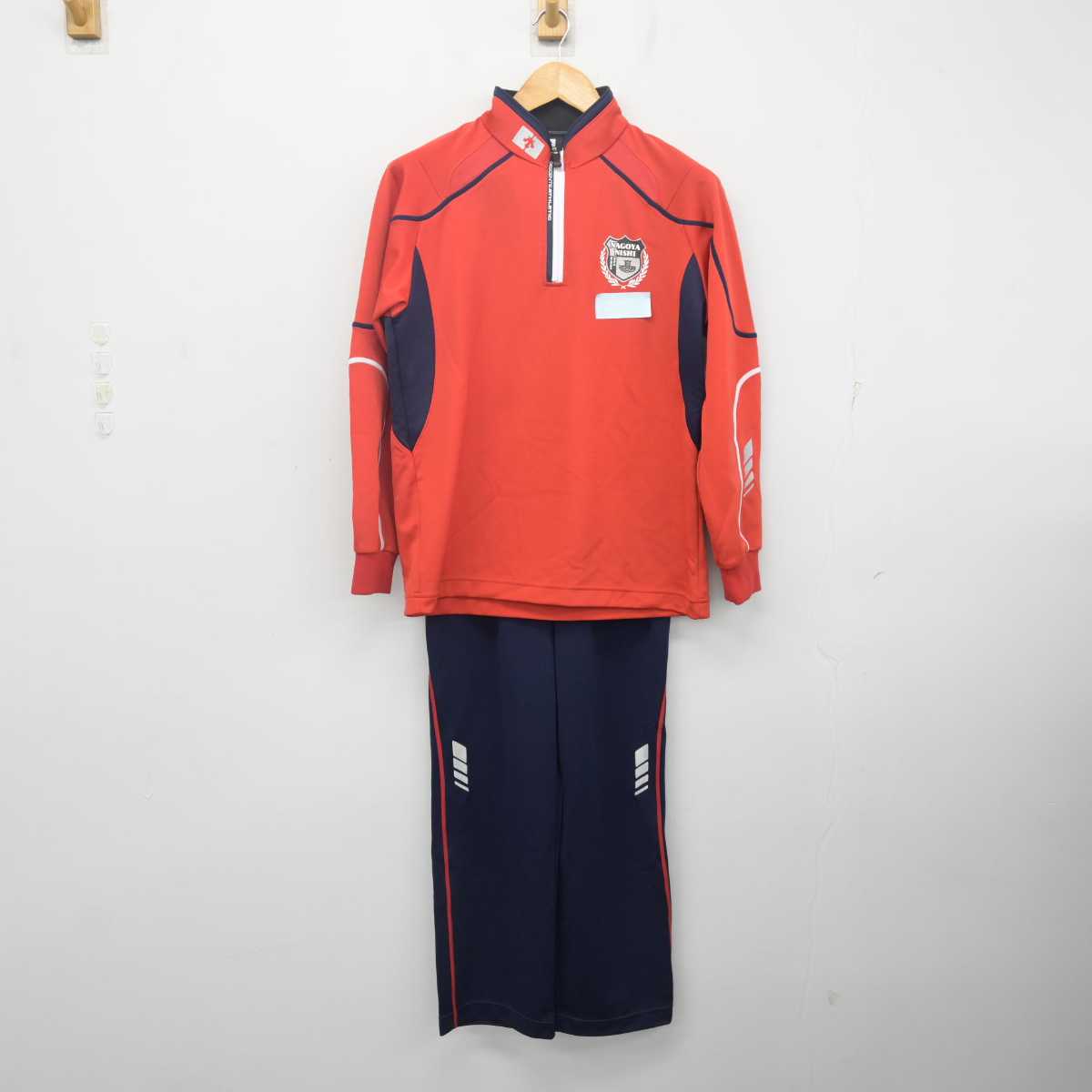 【中古】愛知県 名古屋西高等学校 女子制服 3点 (ジャージ 上・体操服 上・ジャージ 下) sf079719