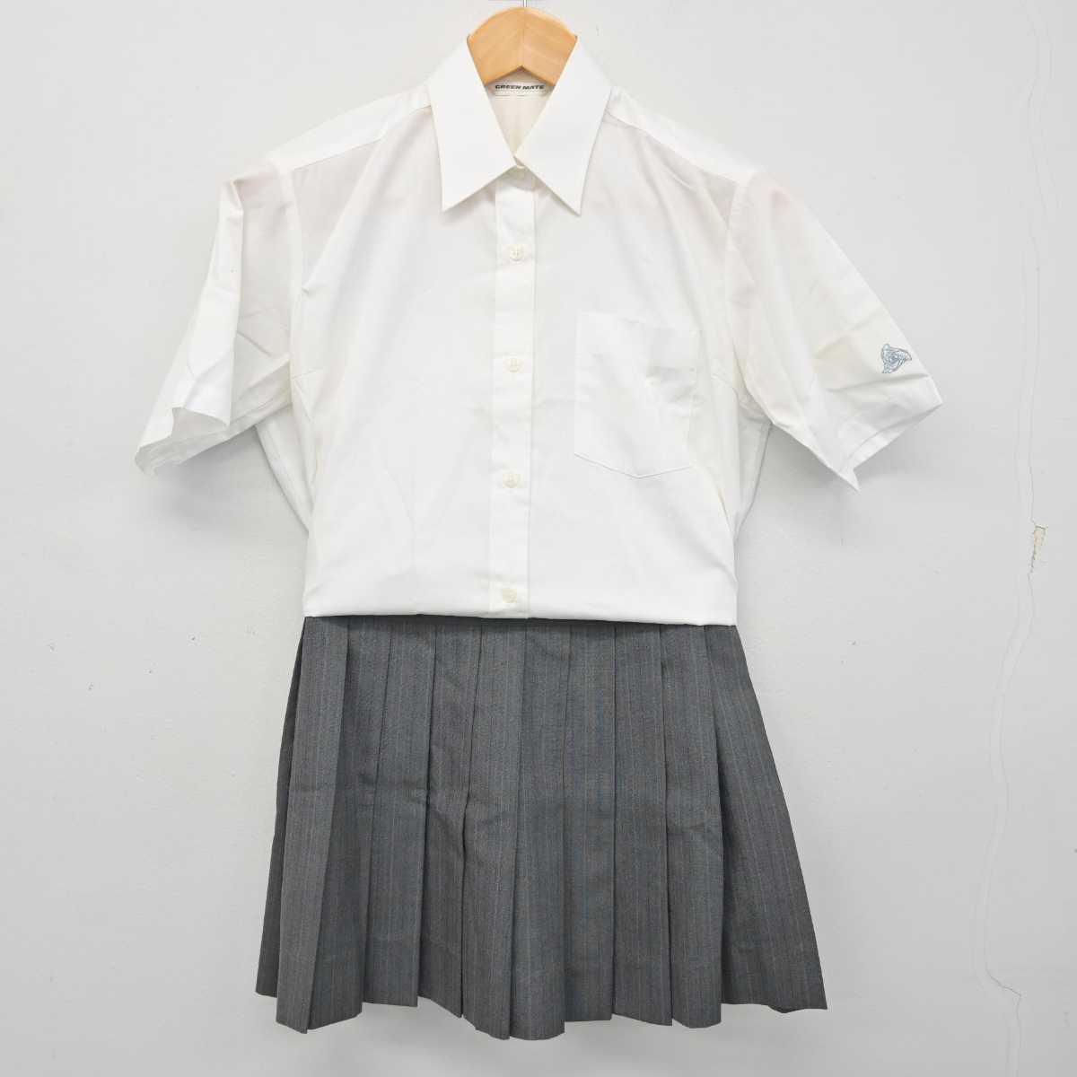 【中古】千葉県 浦安南高等学校 女子制服 2点 (シャツ・スカート) sf079812