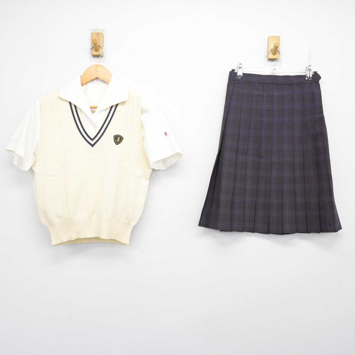 【中古】愛知県 岩倉総合高等学校 女子制服 3点 (ニットベスト・シャツ・スカート) sf079814