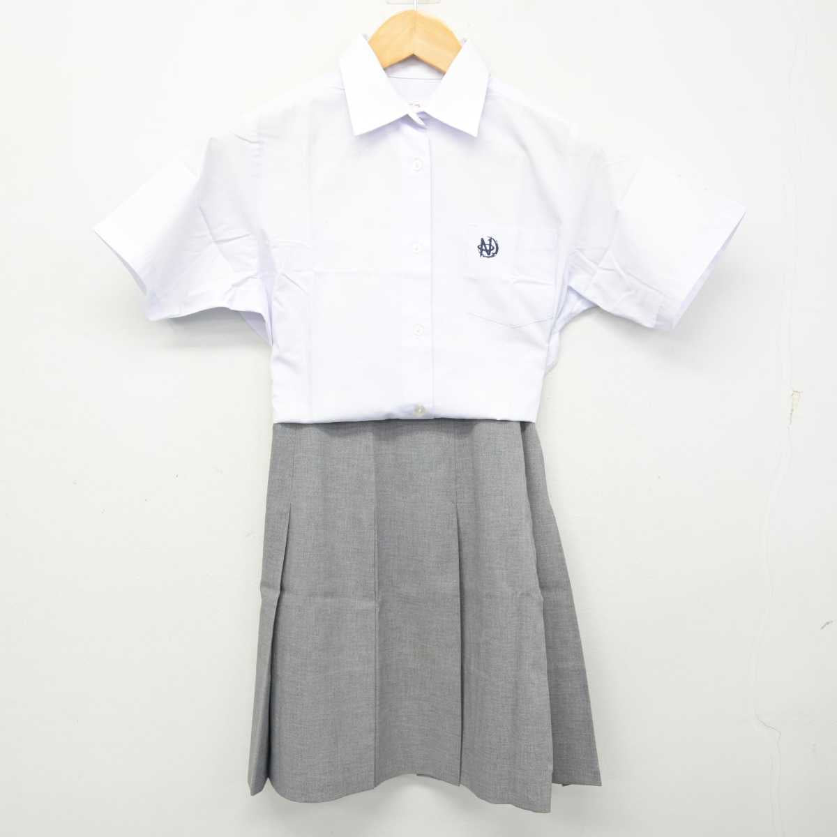 【中古】京都府 西賀茂中学校 女子制服 2点 (シャツ・スカート) sf079815