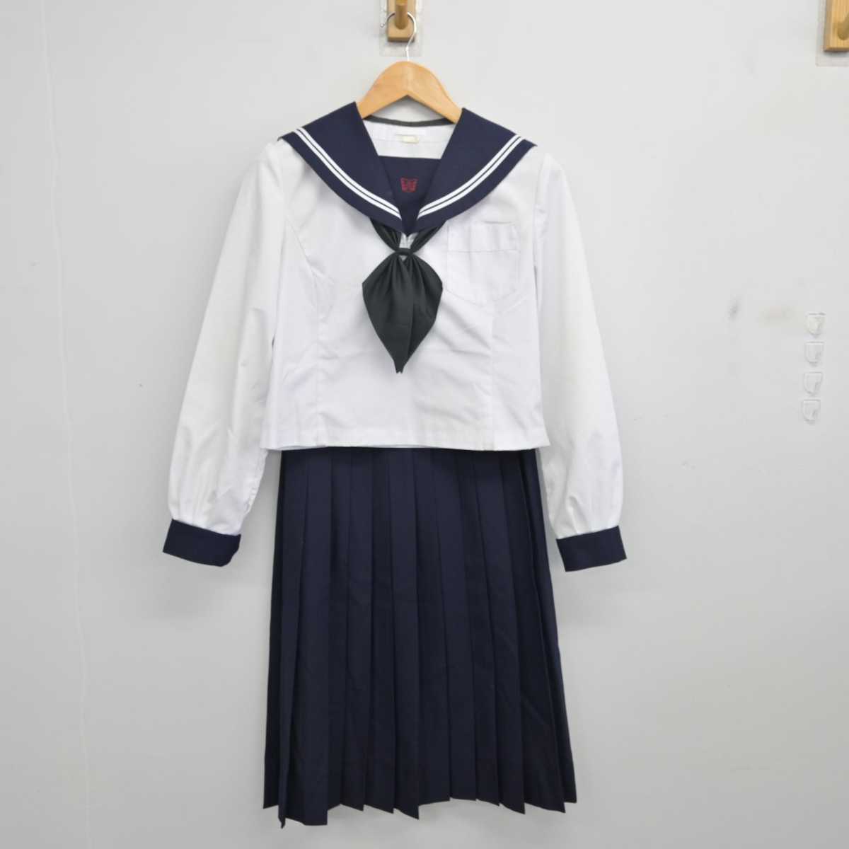 【中古】北海道 苫小牧市立啓明中学校 女子制服 3点 (セーラー服・スカート) sf079858