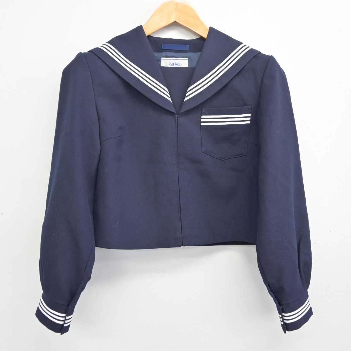 【中古】 学校名不明 女子制服 2点 (セーラー服・セーラー服) sf079868