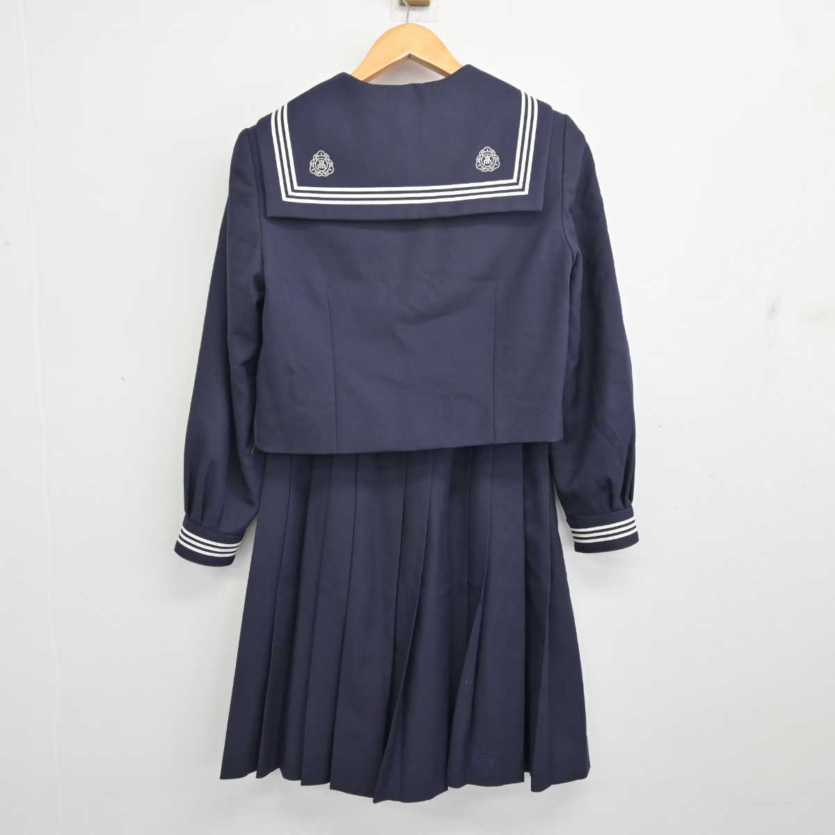 【中古】埼玉県 松山女子高等学校 女子制服 2点 (セーラー服・スカート) sf079874