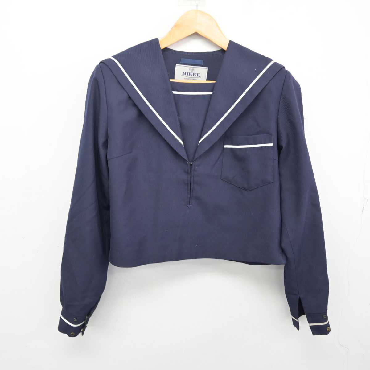 【中古】大阪府 熊取南中学校 女子制服 2点 (セーラー服・スカート) sf079909