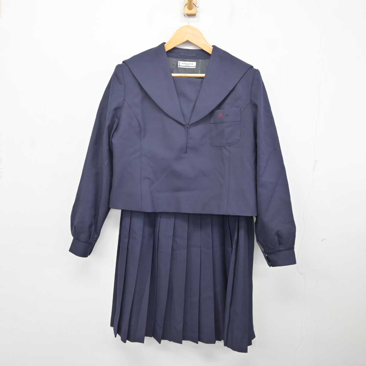 【中古】北海道 北見北斗高等学校 女子制服 2点 (セーラー服・スカート) sf079930