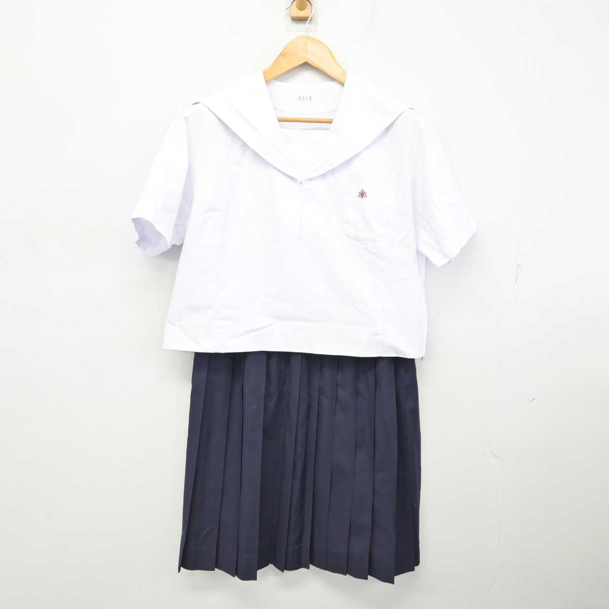 【中古】北海道 北見北斗高等学校 女子制服 3点 (セーラー服・セーラー服・スカート) sf079931