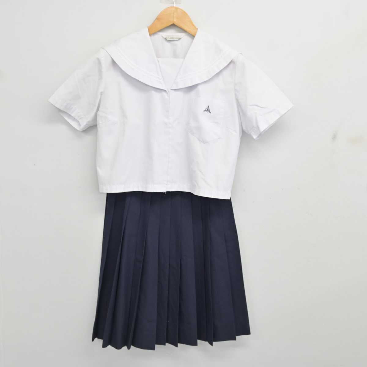 中古】福井県 鯖江高等学校 女子制服 3点 (セーラー服・セーラー服・スカート) sf080036 | 中古制服通販パレイド