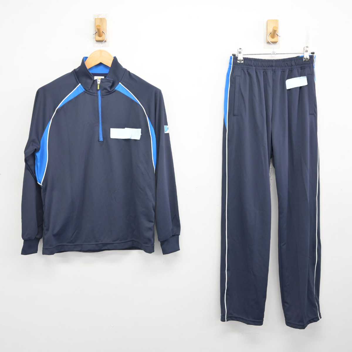 【中古】長崎県 佐世保工業高等専門学校 女子制服 2点 (ジャージ 上・ジャージ 下) sf080062