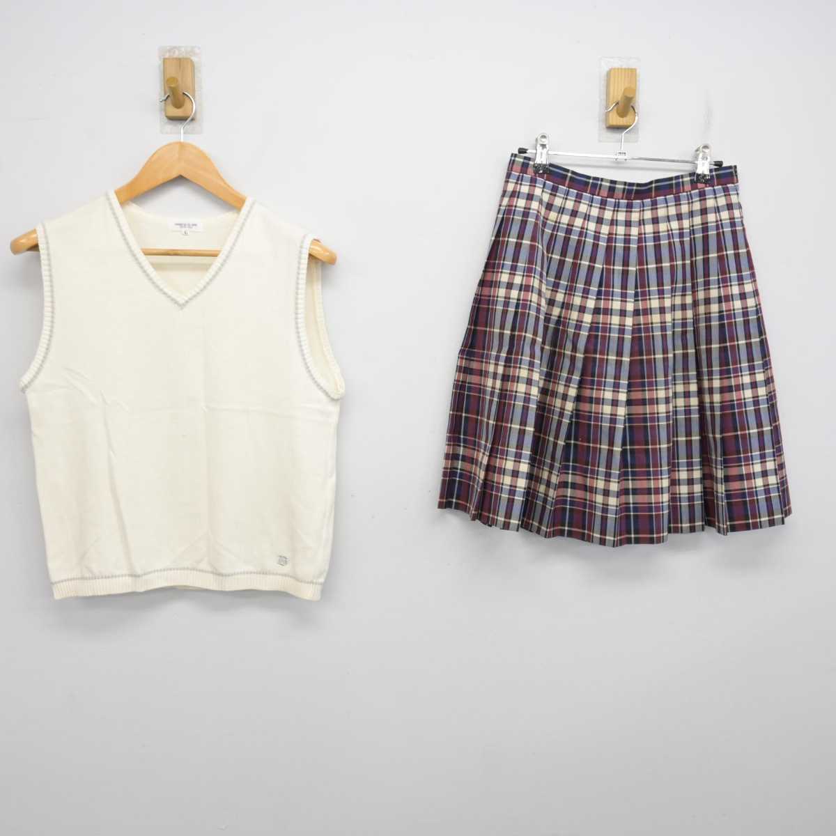 【中古】東京都 文教大学付属中学校 女子制服 2点 (ニットベスト・スカート) sf080211