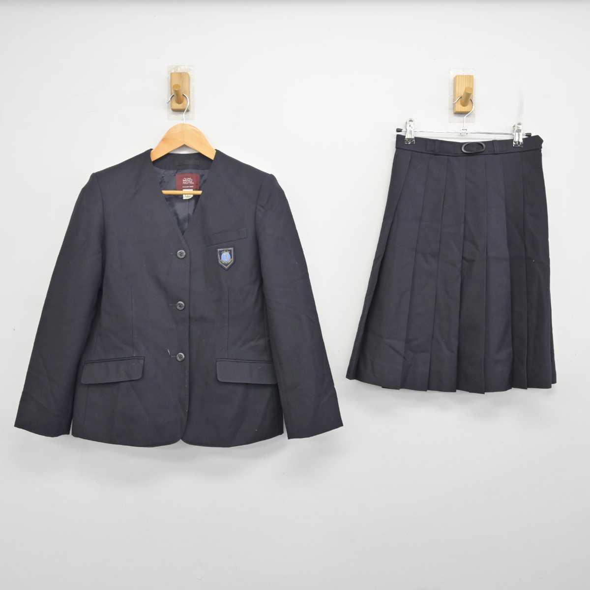 【中古】滋賀県 石部高等学校 女子制服 2点 (ブレザー・スカート) sf080471