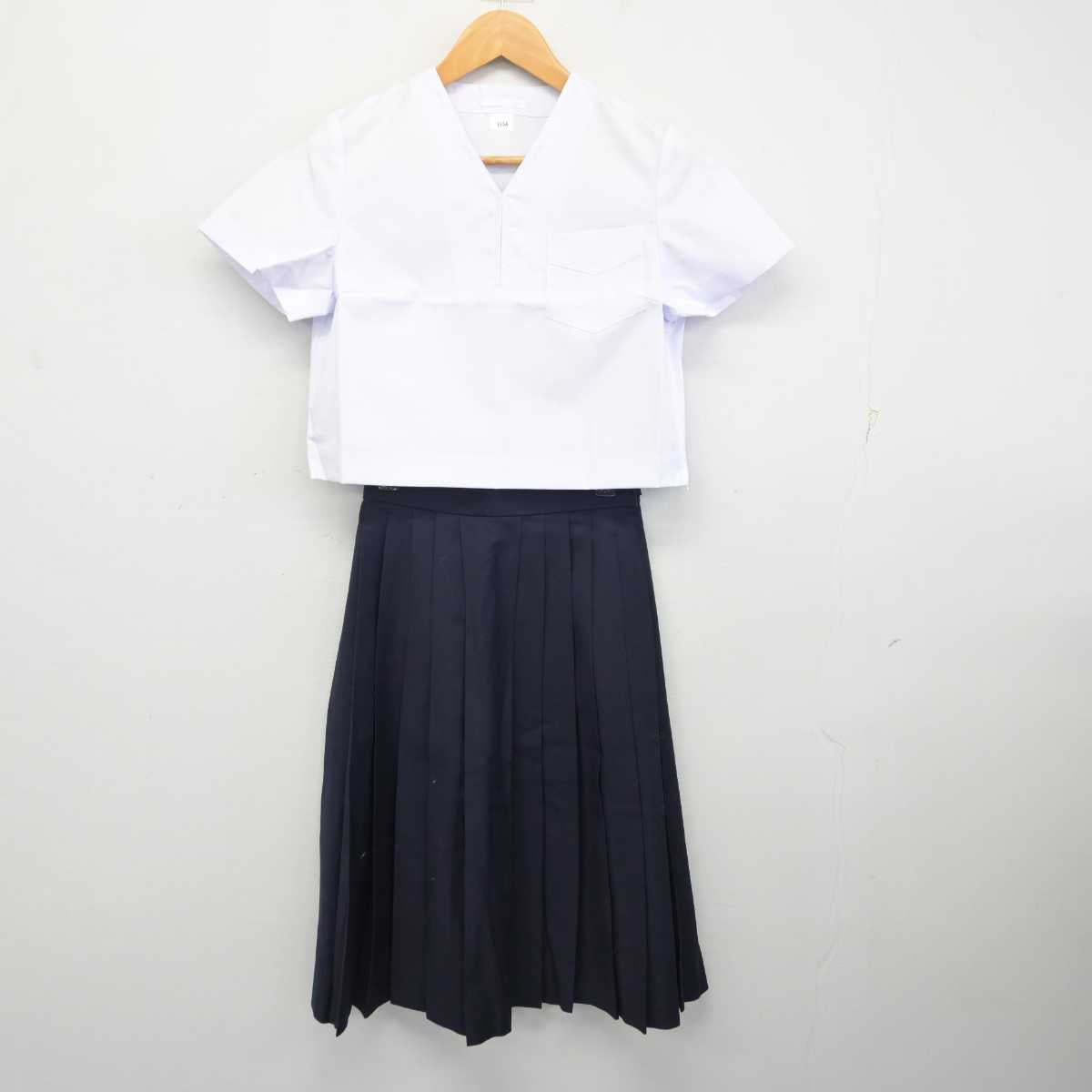 【中古】北海道 北星学園女子中学高等学校 女子制服 3点 (セーラー服・セーラー服・スカート) sf080523