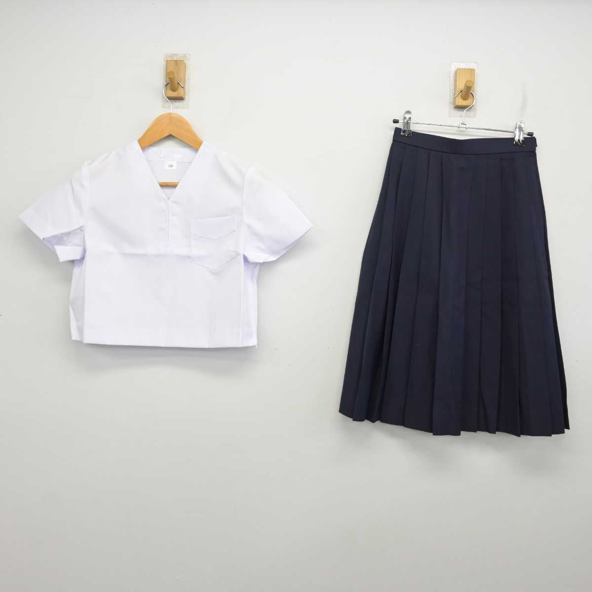 【中古】北海道 北星学園女子中学高等学校 女子制服 3点 (セーラー服・セーラー服・スカート) sf080523