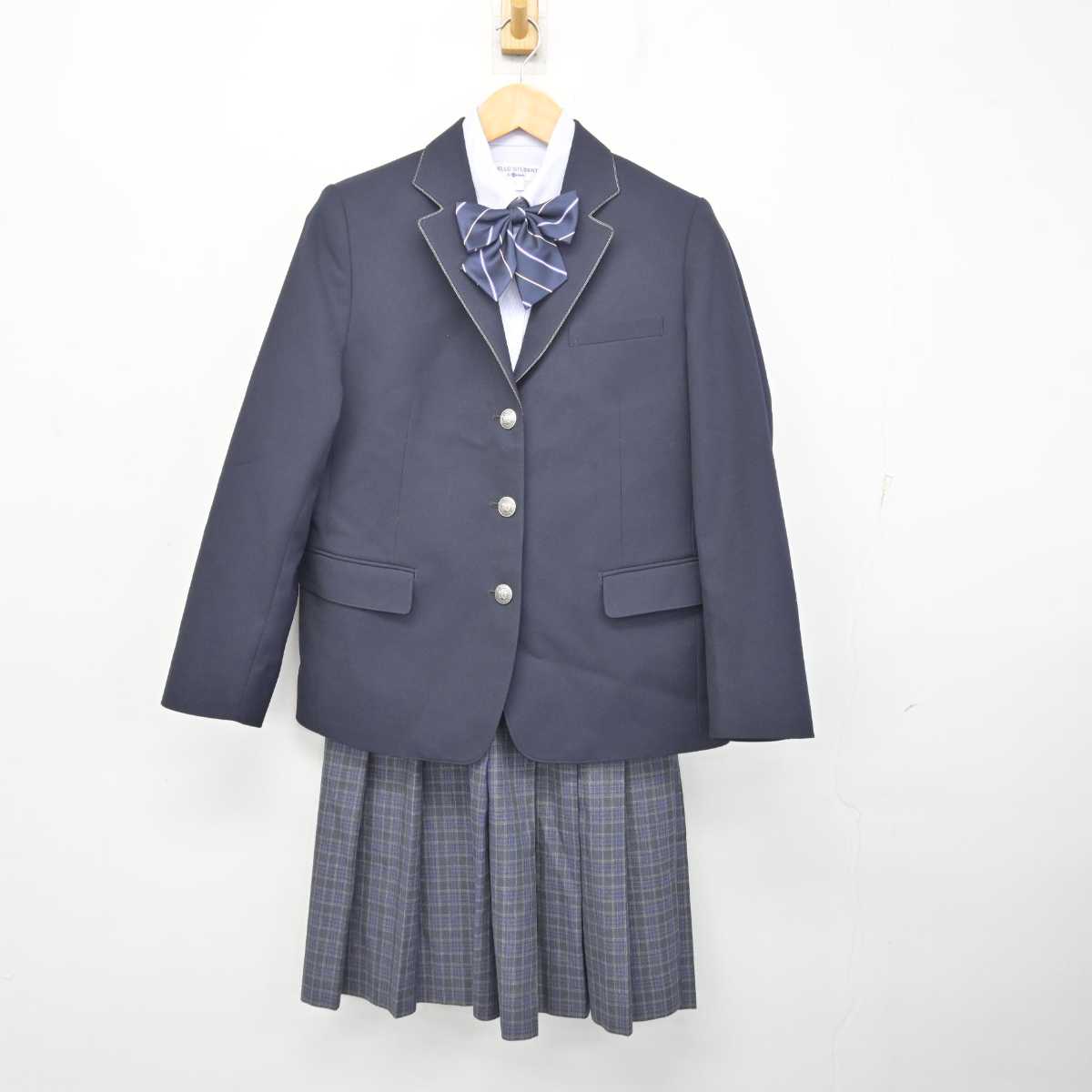 【中古】岡山県 岡山中央中学校 女子制服 4点 (ブレザー・シャツ・スカート) sf080619