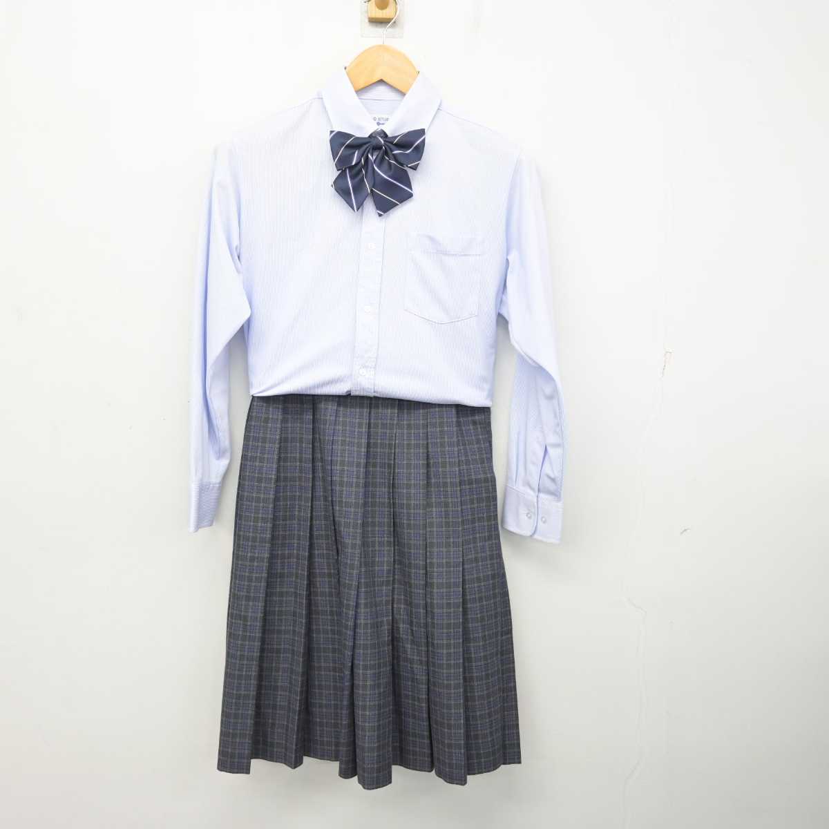 【中古】岡山県 岡山中央中学校 女子制服 4点 (ブレザー・シャツ・スカート) sf080619