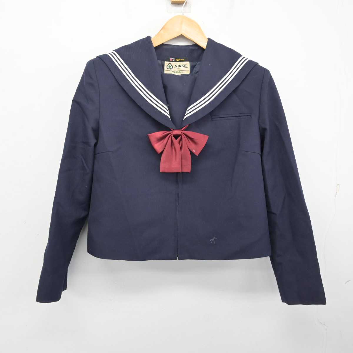 【中古】石川県 金沢市立兼六中学校 女子制服 3点 (セーラー服・スカート) sf080732