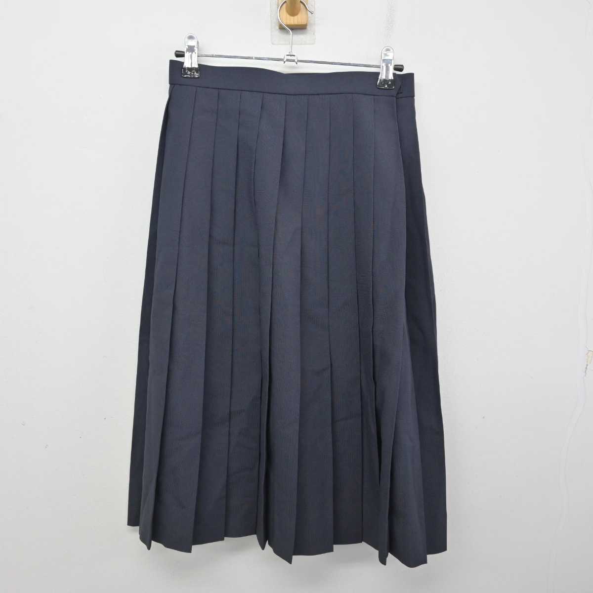 【中古】石川県 金沢市立兼六中学校 女子制服 2点 (セーラー服・スカート) sf080735