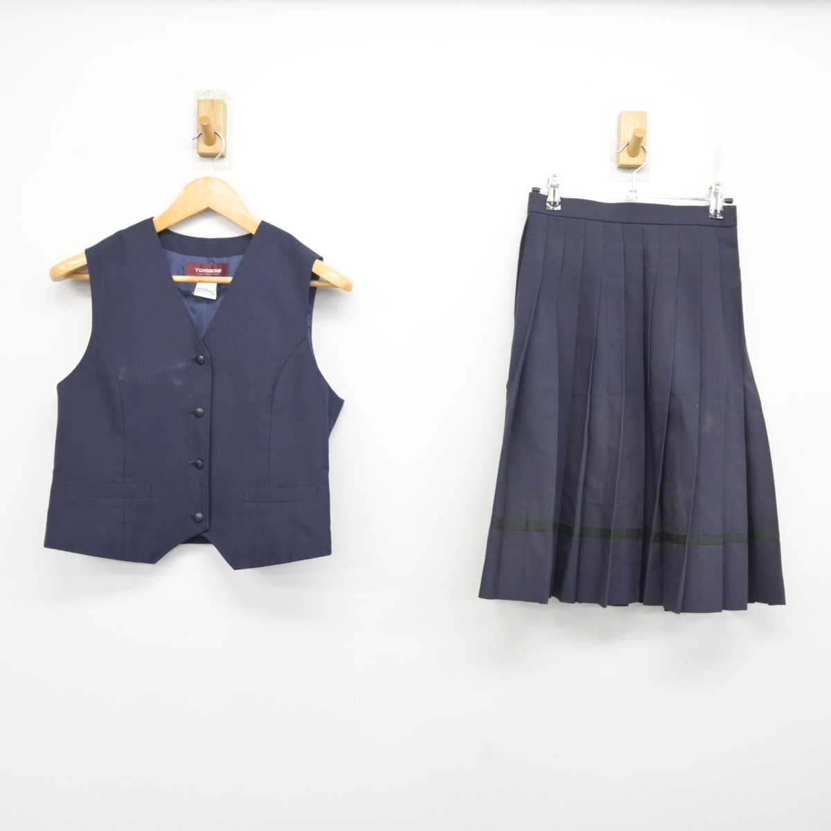 【中古】岡山県 津山中学校・高等学校 女子制服 2点 (ベスト・スカート) sf080883