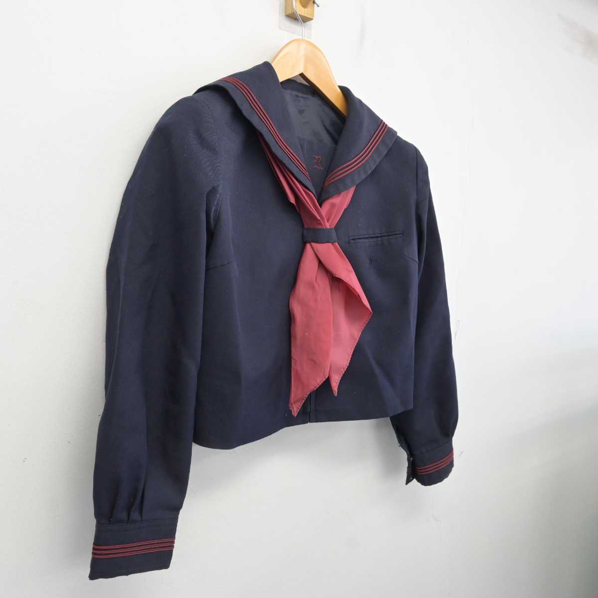 【中古】東京都 両国中学校 女子制服 2点 (セーラー服) sf080949