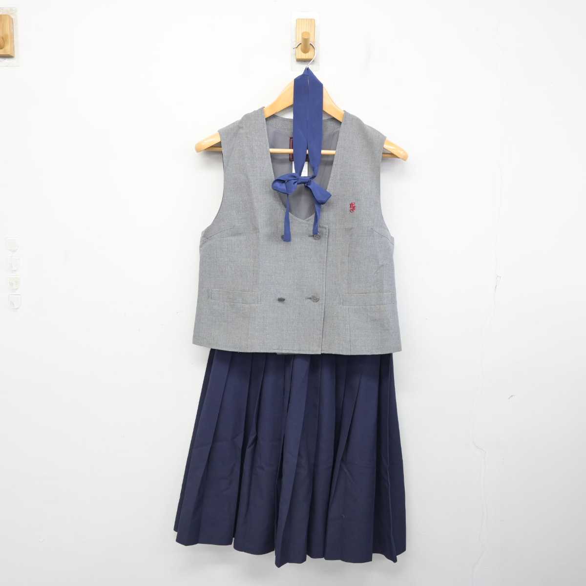 【中古】茨城県 佐和高等学校 女子制服 3点 (ベスト・スカート) sf081008