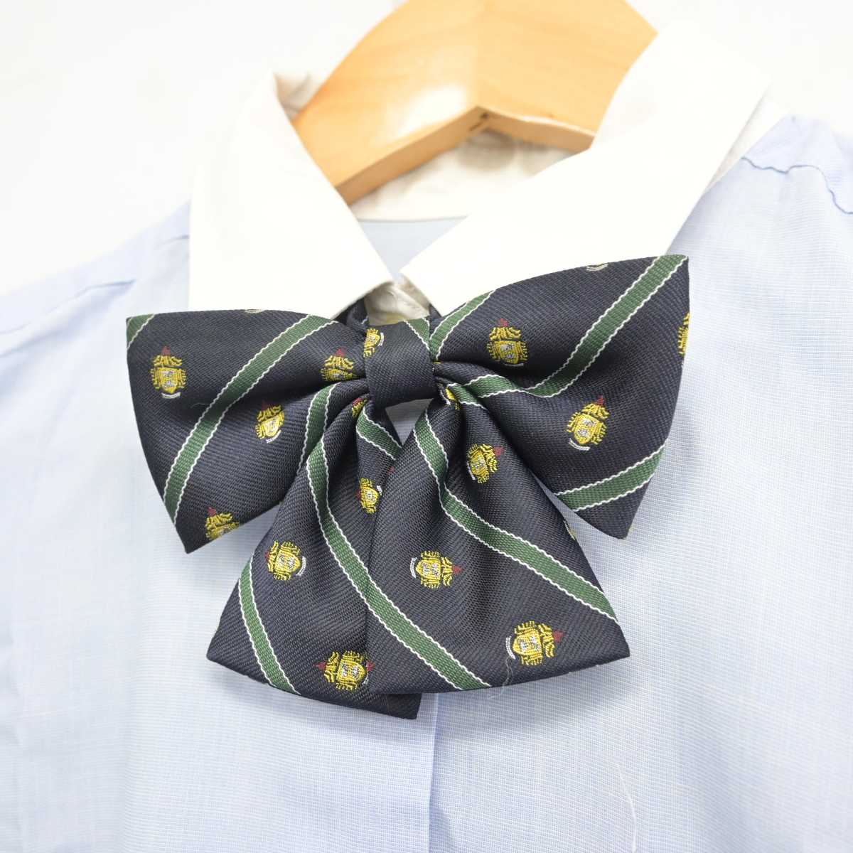 【中古】東京都 豊島学院高等学校 女子制服 4点 (ブレザー・シャツ・スカート) sf081097