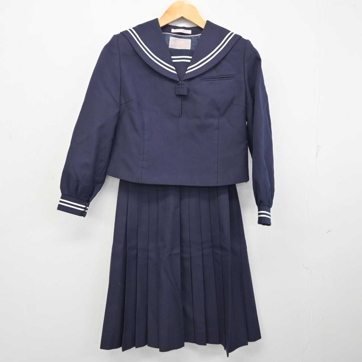 【中古】茨城県 大穂中学校 女子制服 2点 (セーラー服・スカート) sf081106